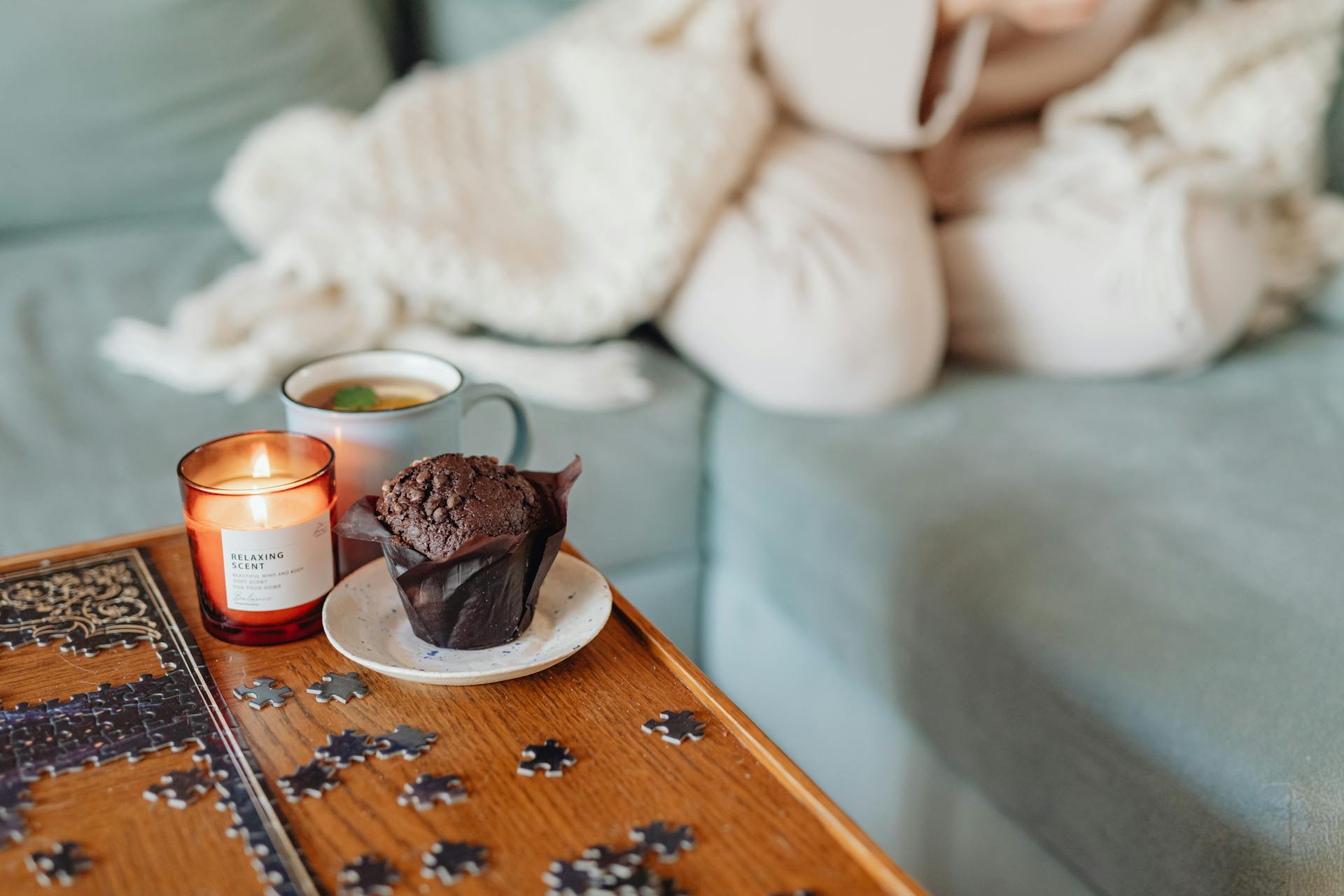 A puzzle on a table | Source: Pexels