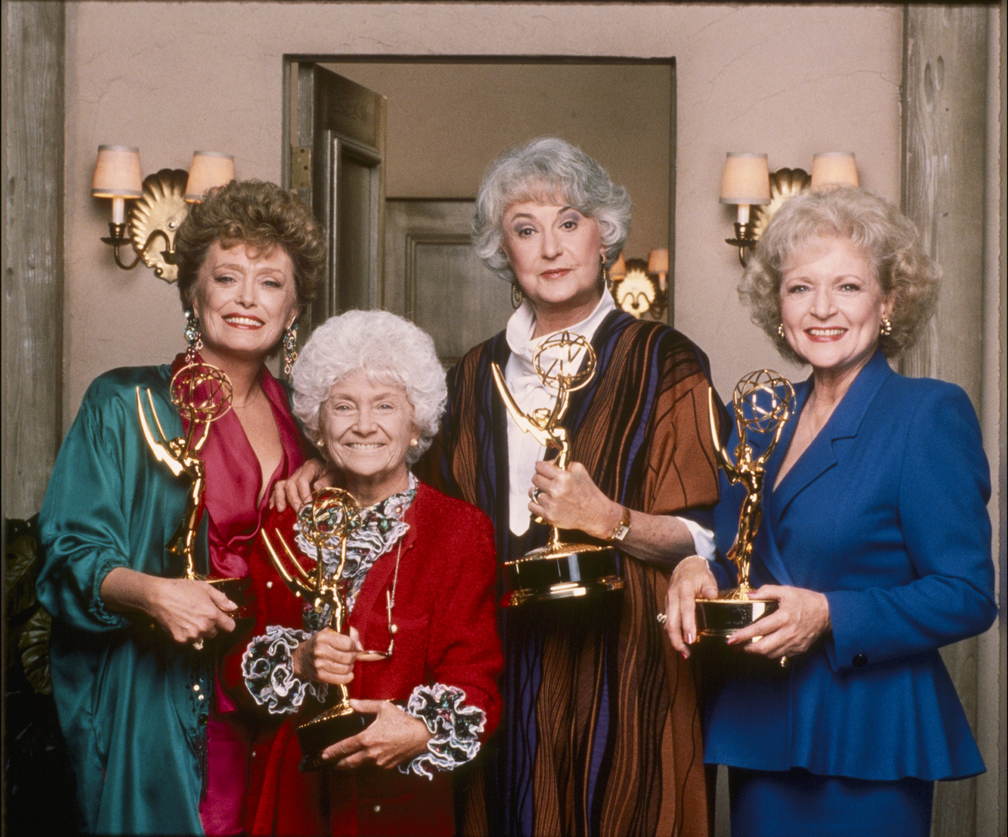  Rue McClanahan, Estelle Getty, Bea Arthur, and  Betty White with their Emmys for Outstanding Lead Actress in a Comedy Series | Photo: Getty Images
