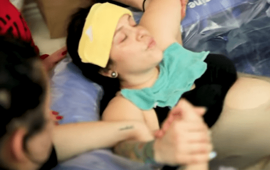 Rivera estuvo tres días en labor de parto.| Foto: YouTube/Jacqie Rivera Rivera estuvo tres días en labor de parto.| Foto: YouTube/Jacqie Rivera