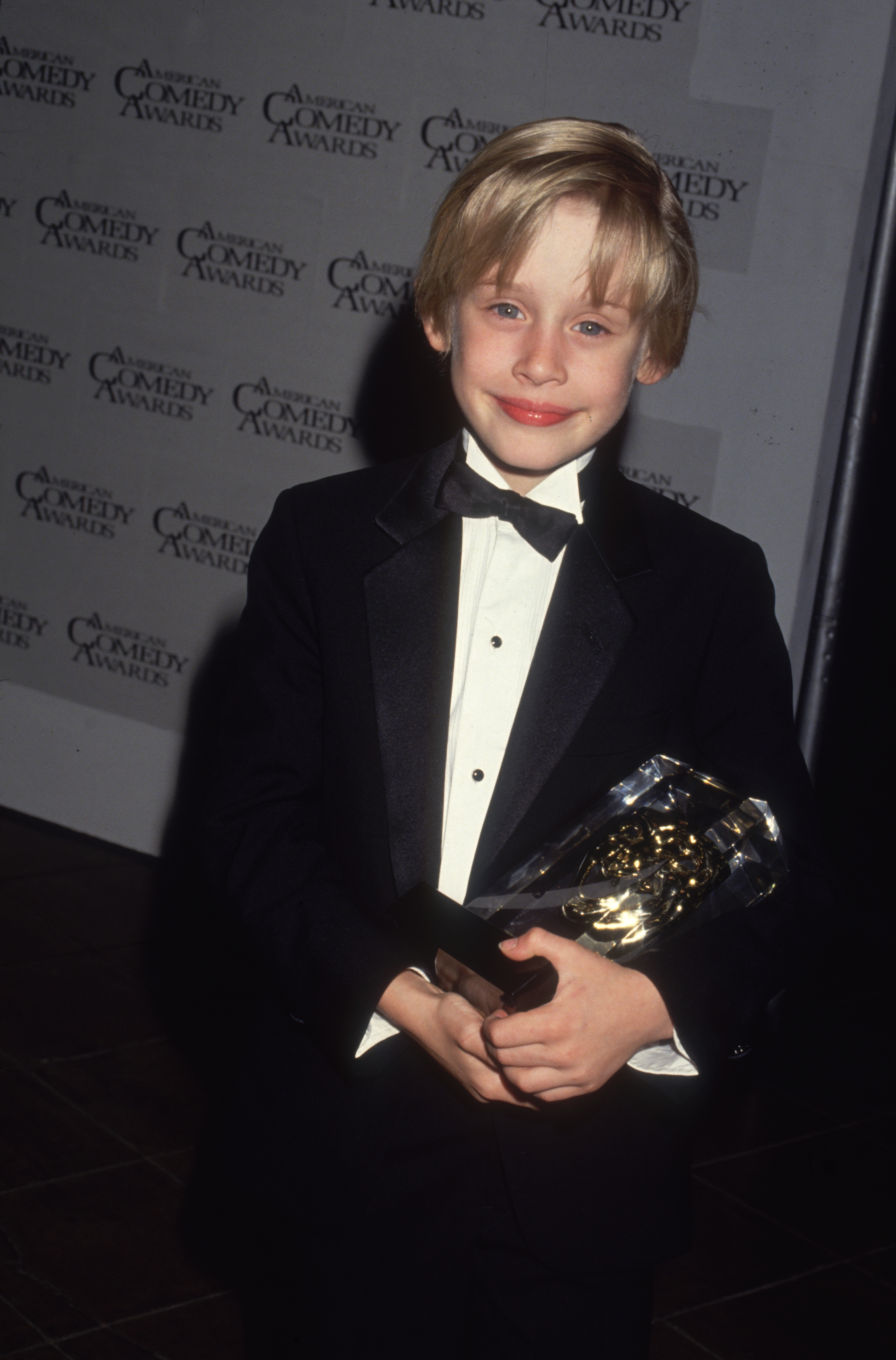 Macaulay Culkin at the American Comedy Awards in 1991. | Source: Getty Images
