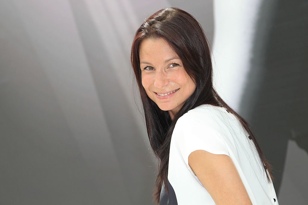 Jennifer Lauret assiste au Photocall de "Camping Paradis" au Grimaldi Forum le 11 juin 2012 à Monte-Carlo, Monaco. | Photo : Getty Images