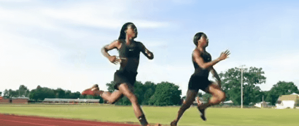 Andraya Yearwood and Terry Miller running in a track field | Photo: YouTube/ABCNews