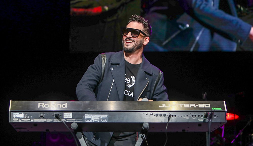 Jon B performs as part of the RnB Rewind concert at Bridgestone Arena on February 28, 2020 in Nashville, Tennessee. I Image: Getty Images.