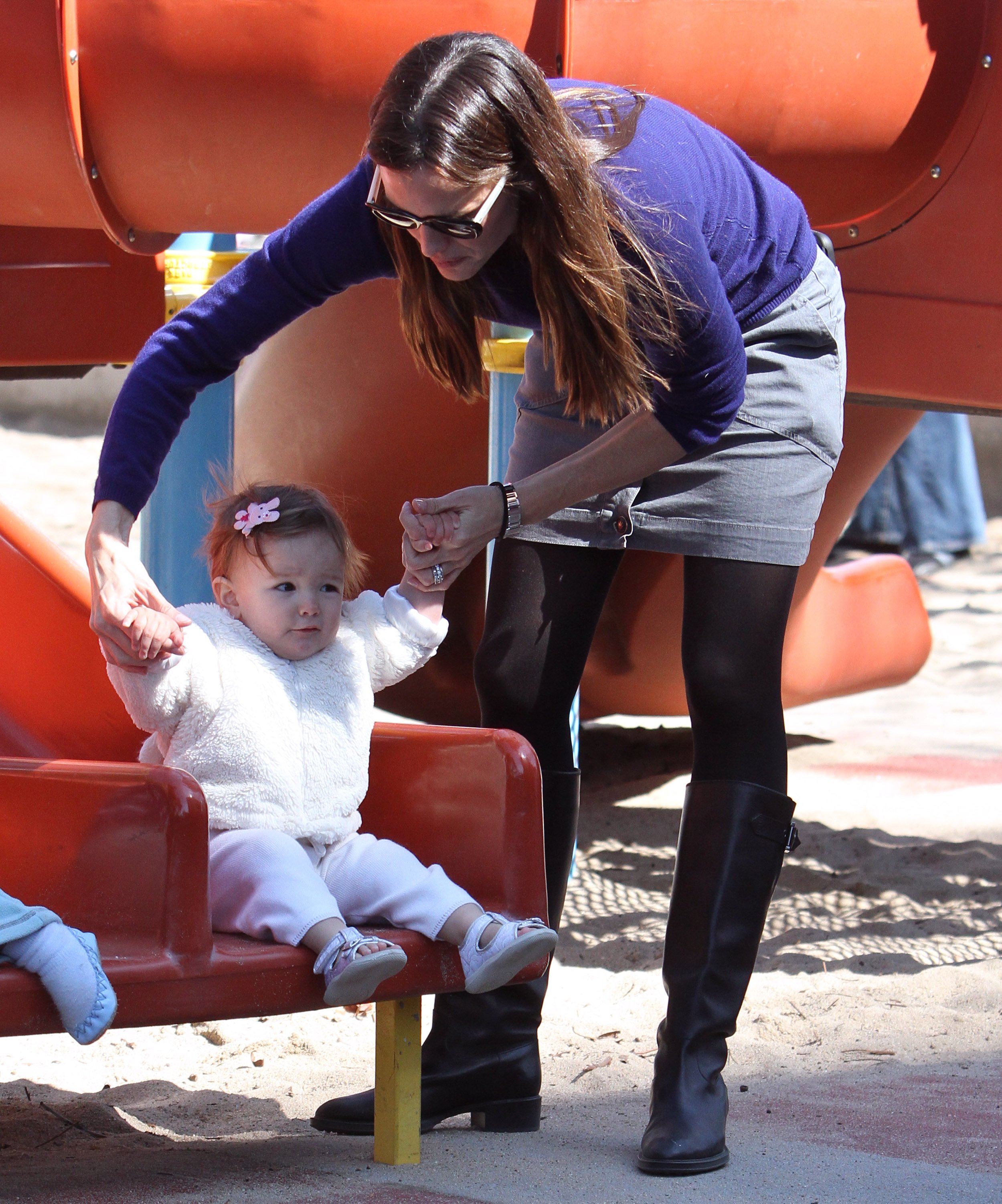 Jennifer Garner and Seraphina Affleck seen on March 4, 2010, in Santa Monica, California. | Source: Getty Images