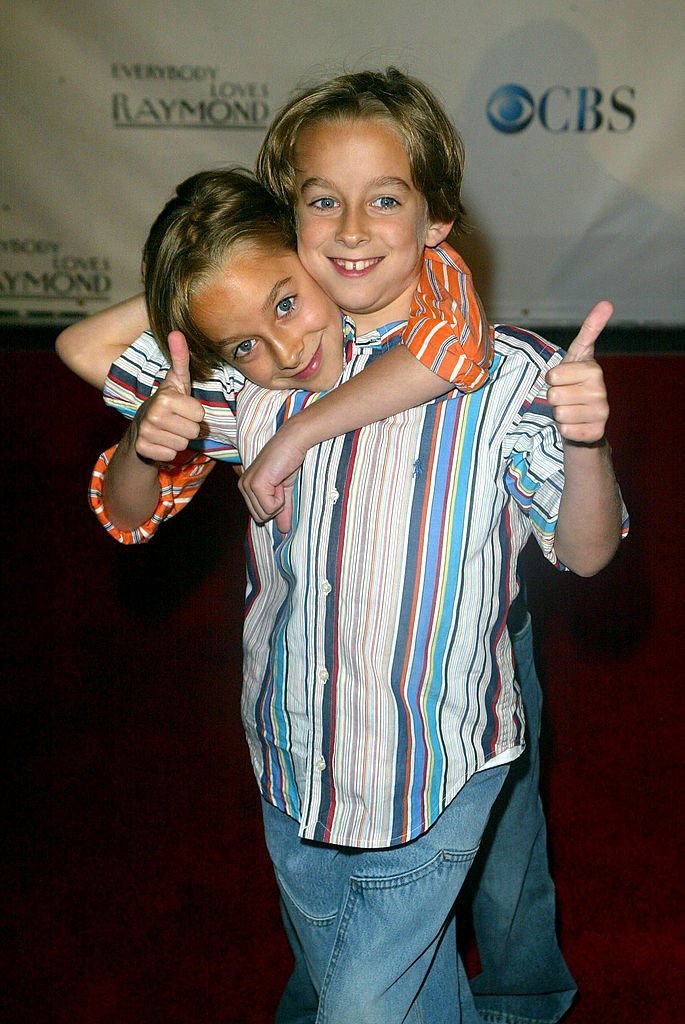 Actors Sullivan Sweeten (R) and Sawyer Sweeten attend the Everybody Loves Raymond Series Wrap Party at Hanger 8 on April 28, 2005 | Photo: Getty Images