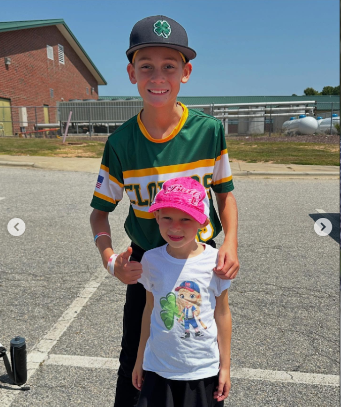 Noelle Franklin poses with her brother, from a post dated June 15, 2025 | Source: Instagram/dfrank