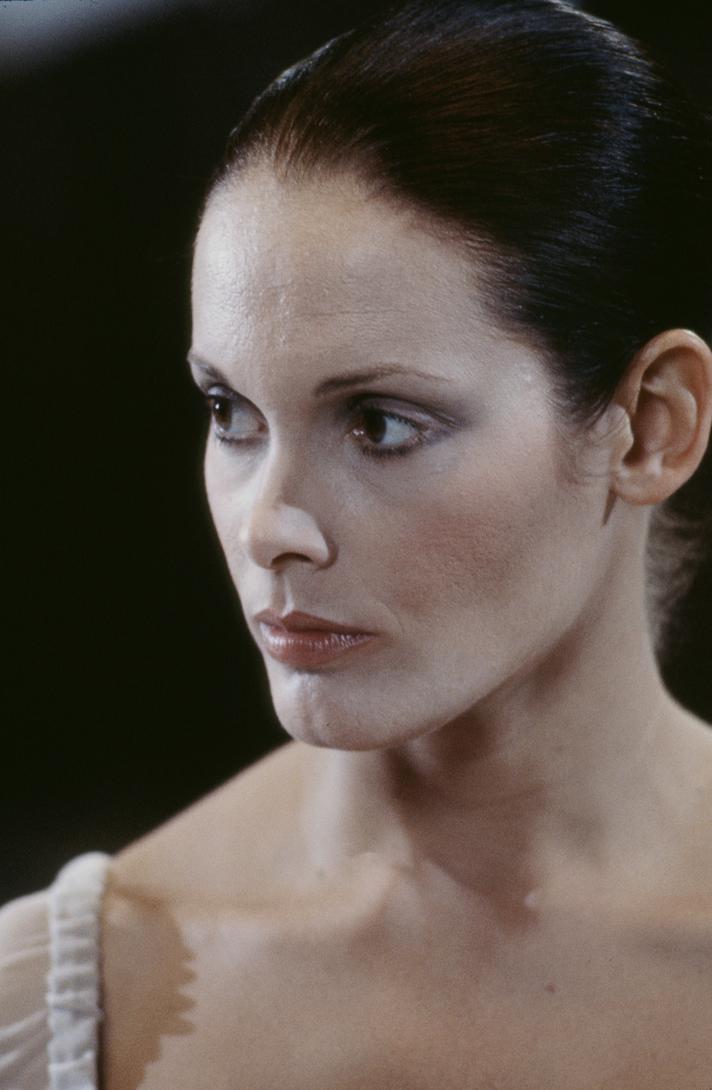 Martine Beswick appearing in the ABC tv movie "Strange New World" in 1975. | Source: Getty Images