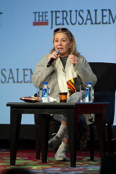 Roseanne Barr interviewed by Dana Weiss during 7th Annual Jerusalem Post Conference | Photo: Getty Images