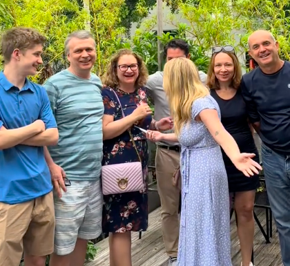 Olena Perez with her family. | Source: TikTok/@olena.perez