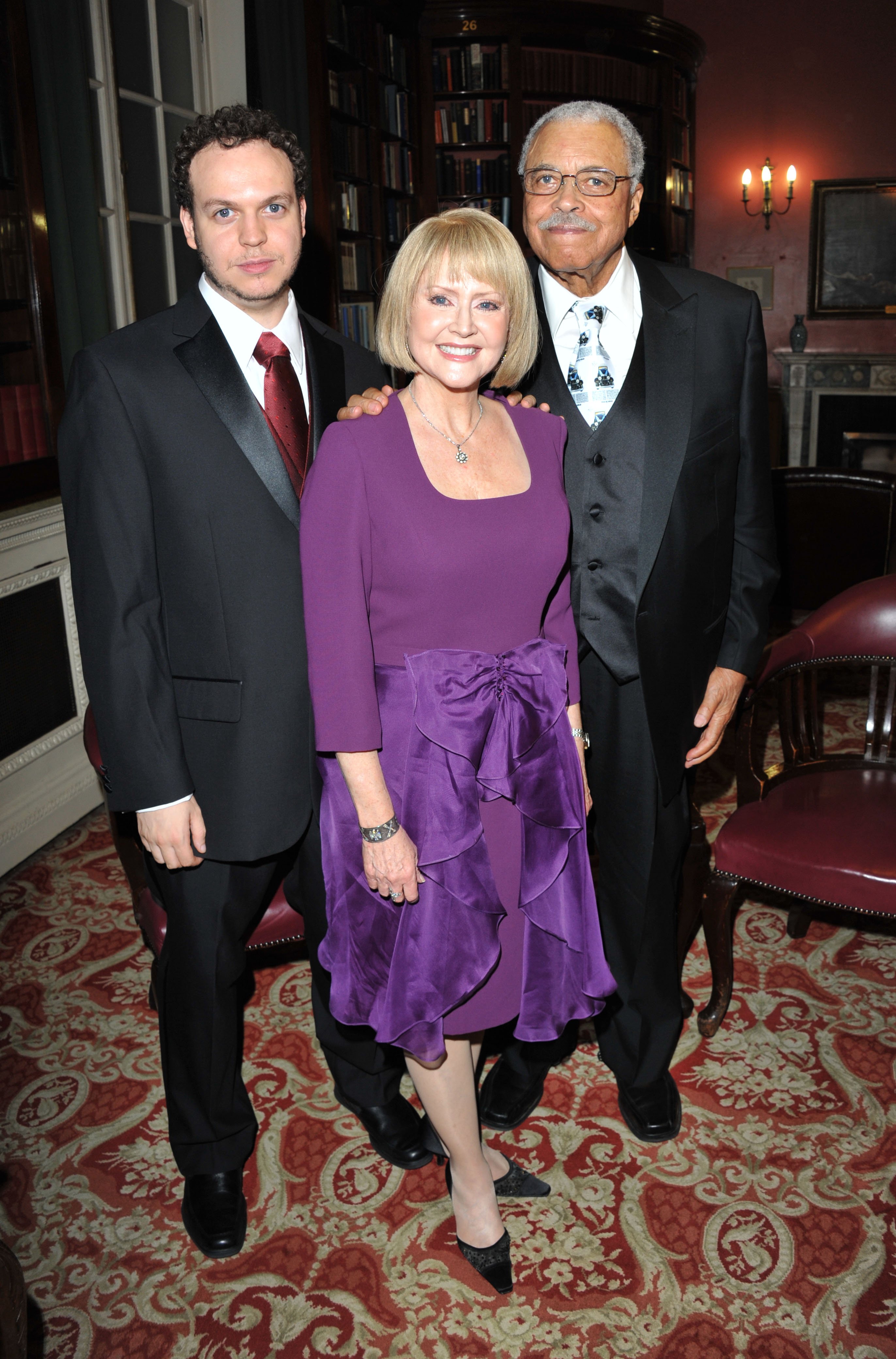 Flynn Earl Jones, Cecilia Hart, and James Earl Jones at the after-party for the opening of "Driving Miss Daisy" on October 5, 2011, in London | Source: Getty Images