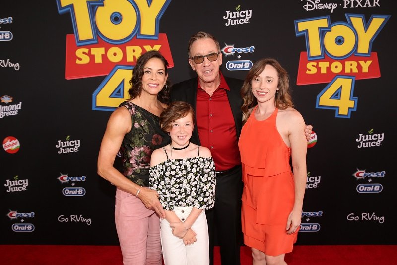 Jane Hajduk, Tim Allen, and family at the El Capitan Theatre in Hollywood, California on June 11, 2019 | Photo: Getty Images