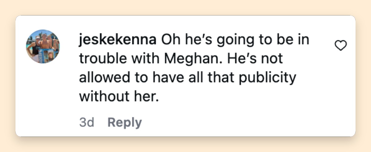 The comment was one of many reactions shared on social media after videos of Harry's appearance were posted online. | Source: Instagram/enews
