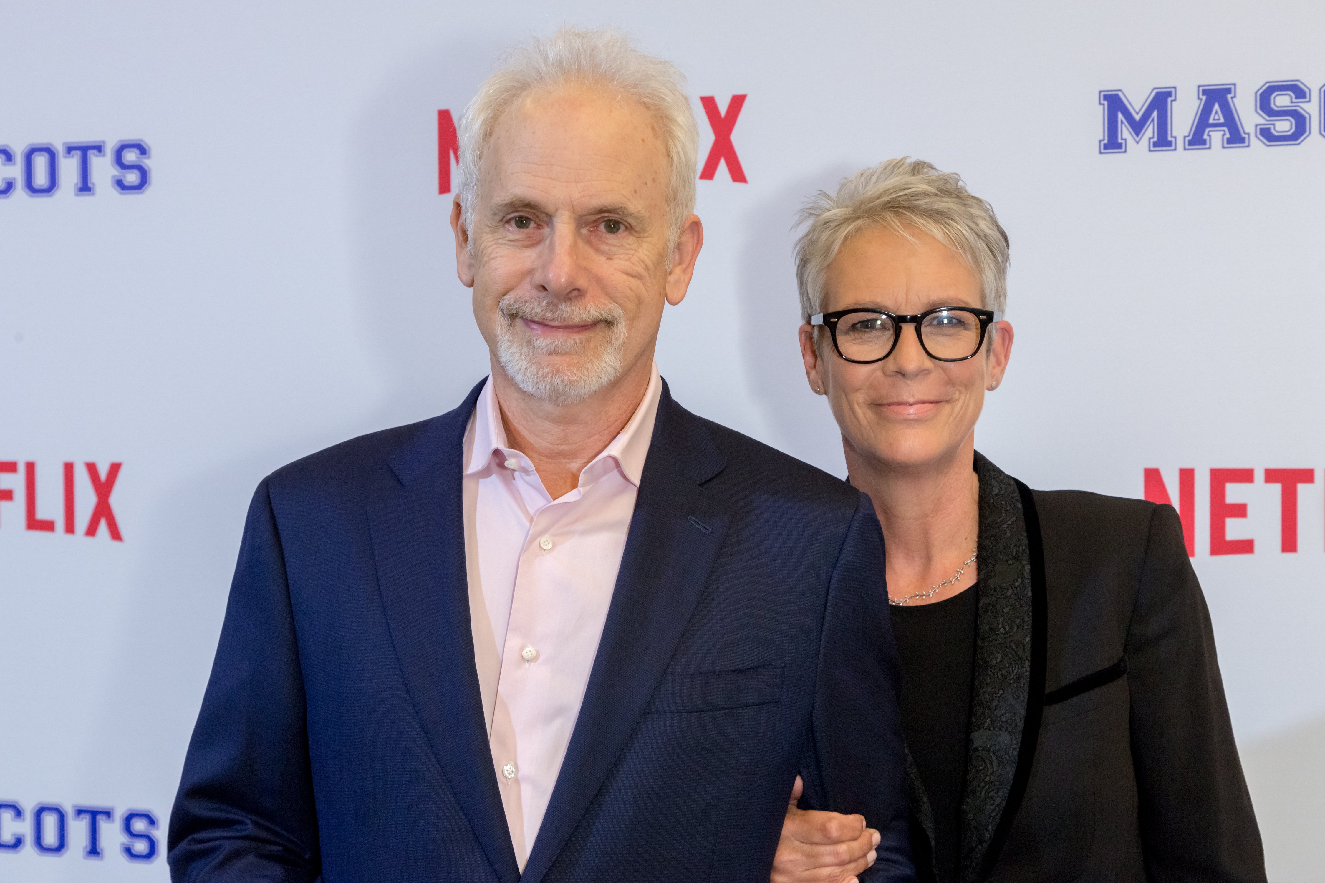 Christopher Guest and Jamie Lee Curtis attend a screening of "Mascots" at Linwood Dunn Theater on October 5, 2016 in Los Angeles, California | Photo: Getty Images/Jason LaVeris/FilmMagic