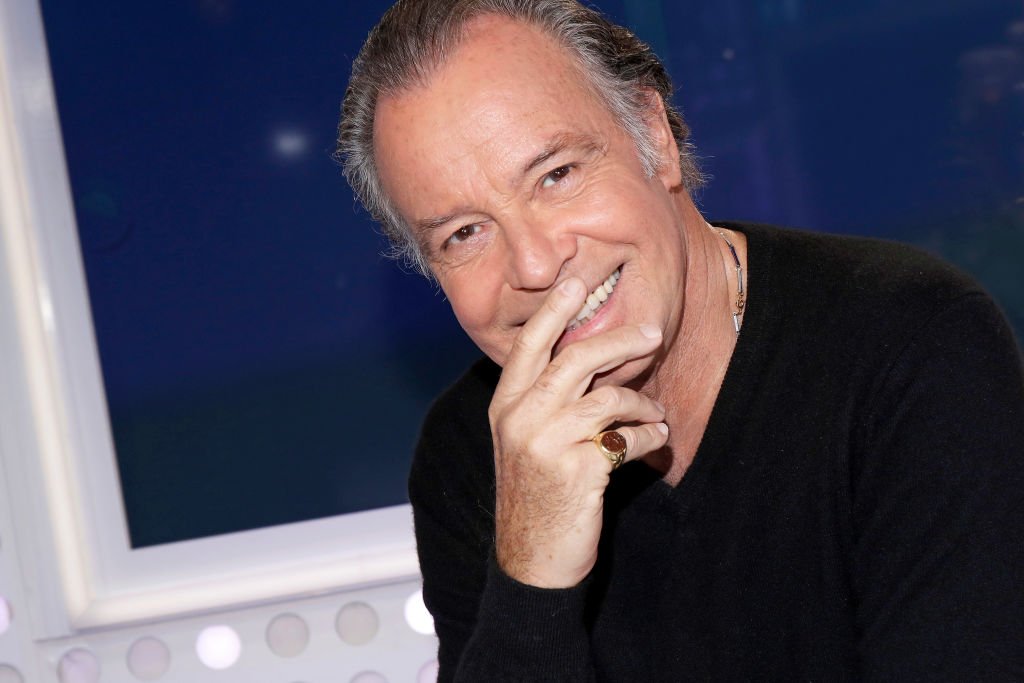 Michel Leeb pose lors d'une séance de portraits à Paris. | Photo : Getty Images