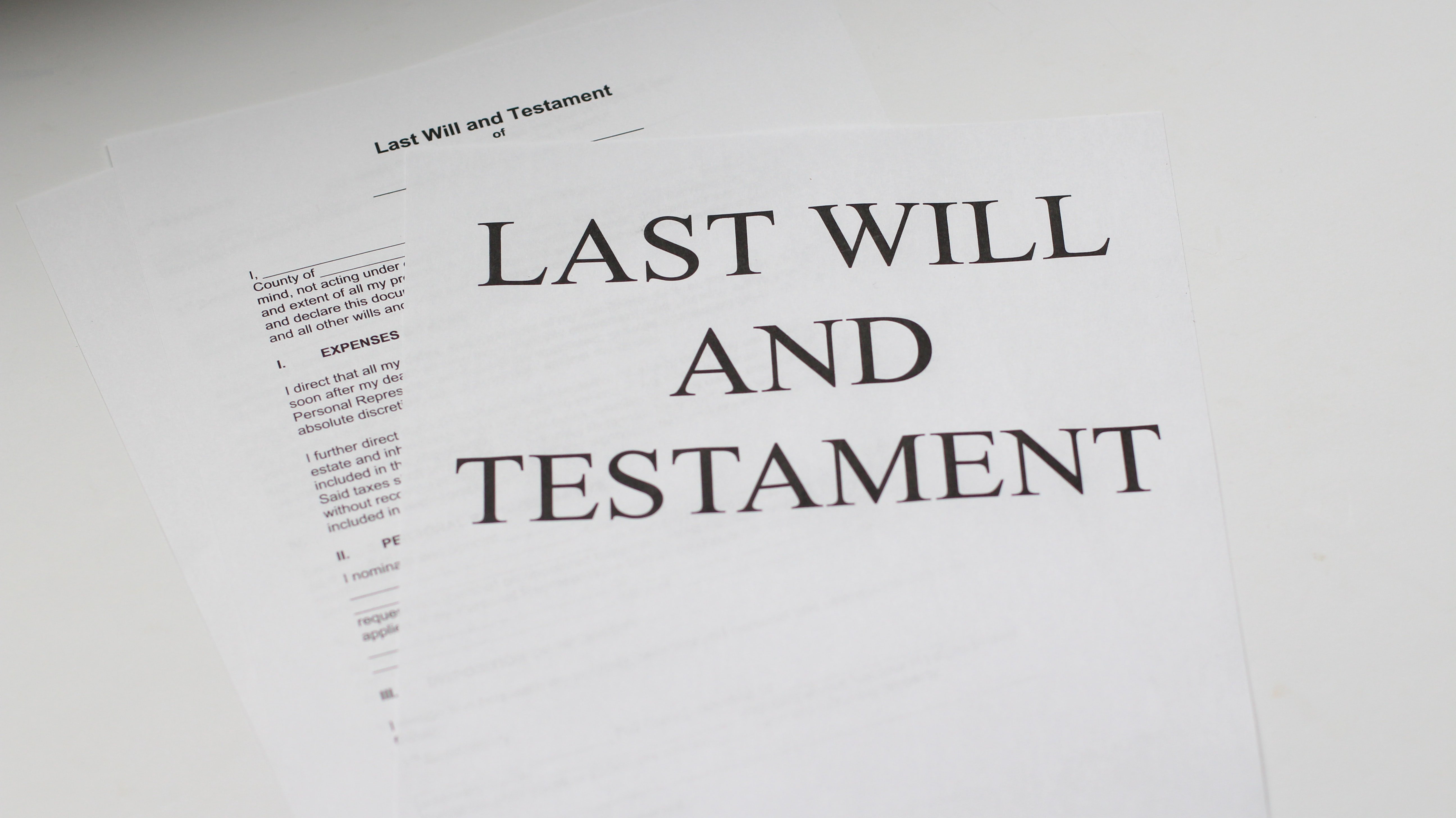 Mr. Archibald transferred his assets to the homeless woman | Photo: Unsplash