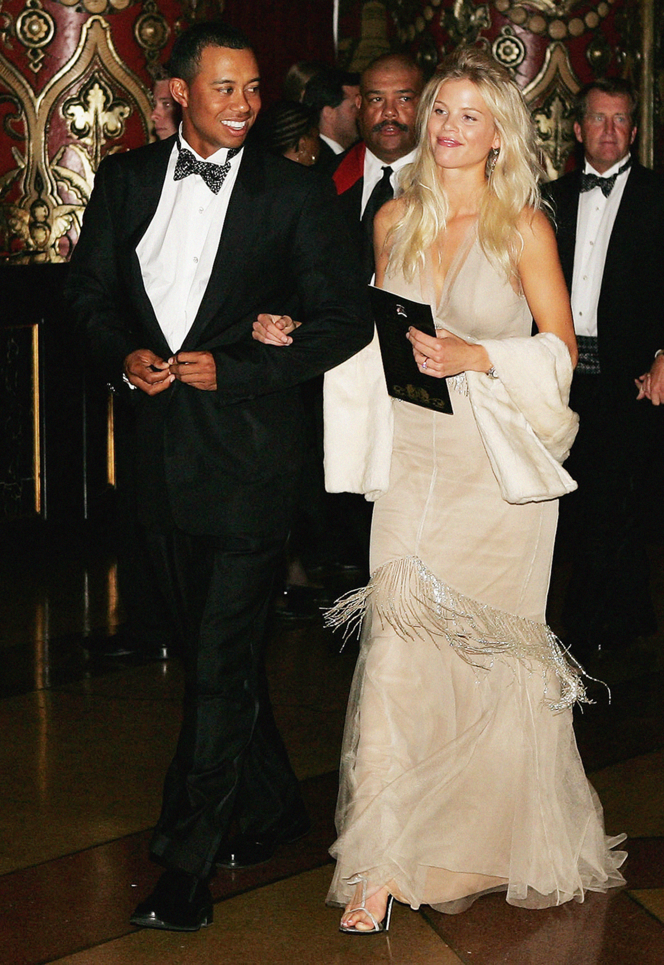 Tiger Woods and Elin Nordegren during the 35th Ryder Cup Matches Gala Dinner at the Fox Theater on September, 15 2004, in Detroit, Michigan. | Source: Getty Images