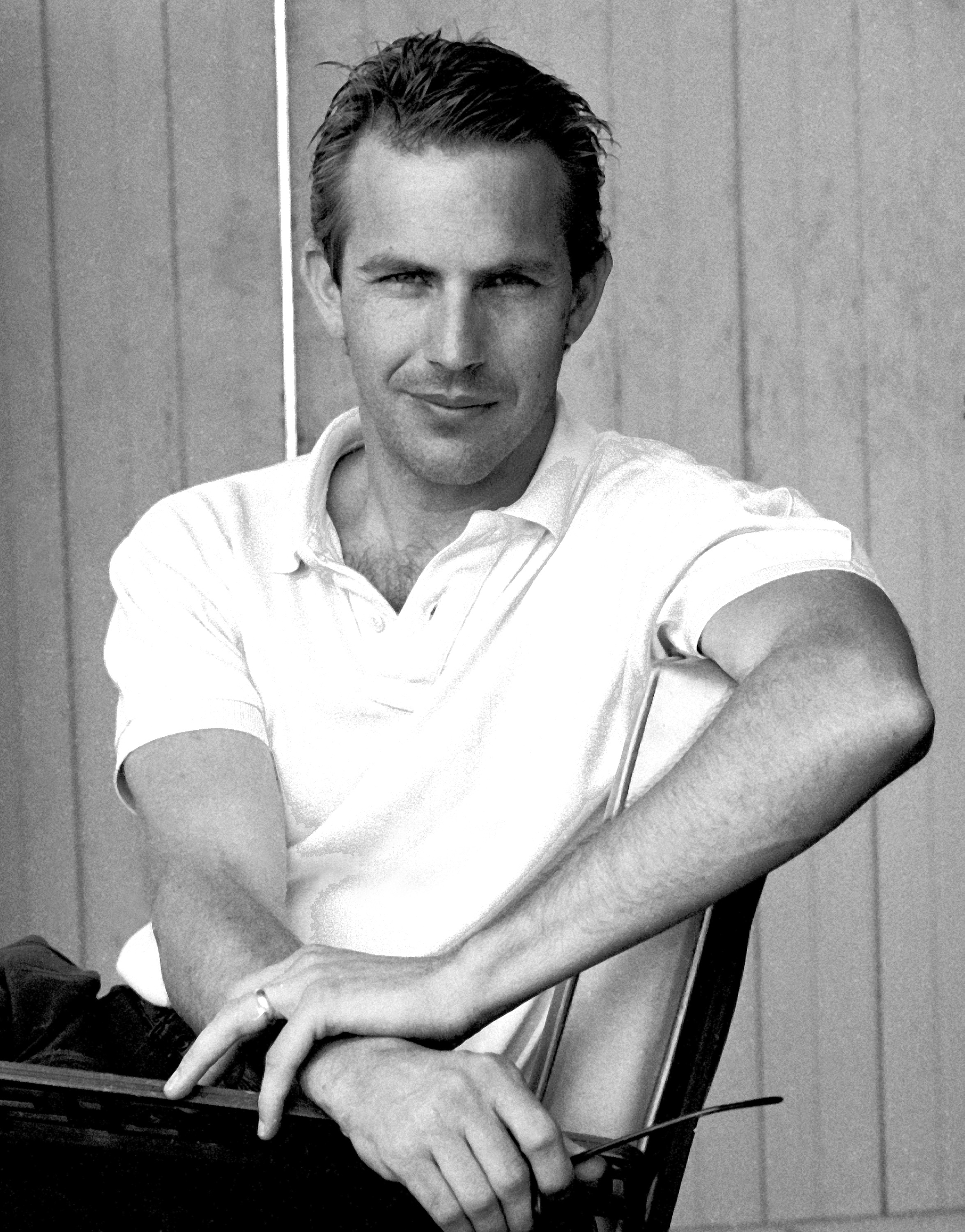 Portrait of Kevin Costner during a photo shoot in Los Angeles on August 7, 1985. | Source: Getty Images