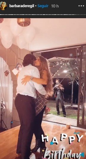 Celebración de Bárbara de Regil. | Foto: Captura de pantalla de Instagram/barbaraderegil Celebración de Bárbara de Regil. | Foto: Captura de pantalla de Instagram/barbaraderegil