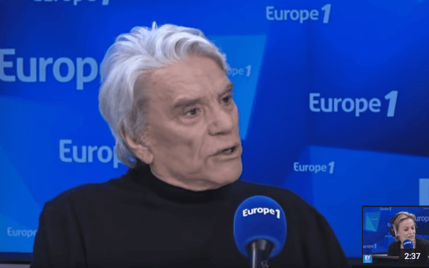 Bernard Tapie, l'invité d'Audrey Crespo-Mara sur Europe 1, le 4 mars 2019. | Photo: Youtube/Europe 1