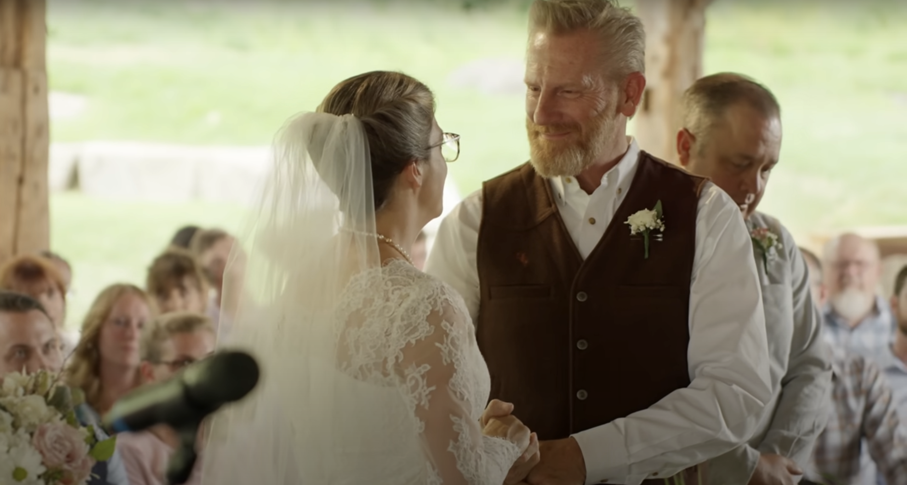 Inside Rory Feek and Rebeccas wedding | Source: YouTube/@RoryFeek