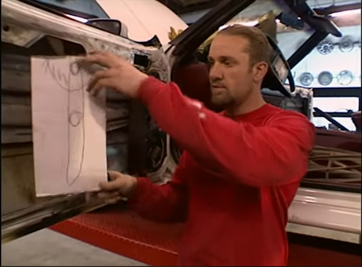 Jesse James during an episode of "Monster Garage," from a video dated November 2, 2021 | Source: YouTube/@DiscoveryTV