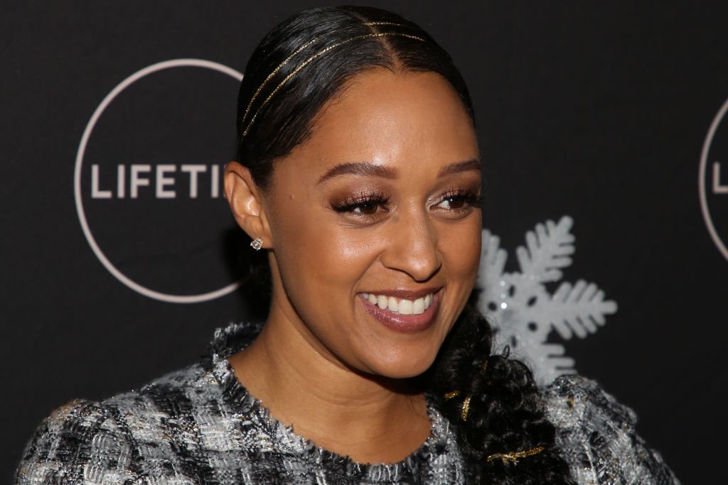 Tia Mowry-Hardrict attends the "It's A Wonderful Lifetime" Holiday Party at STK Los Angeles | Photo: Getty Images