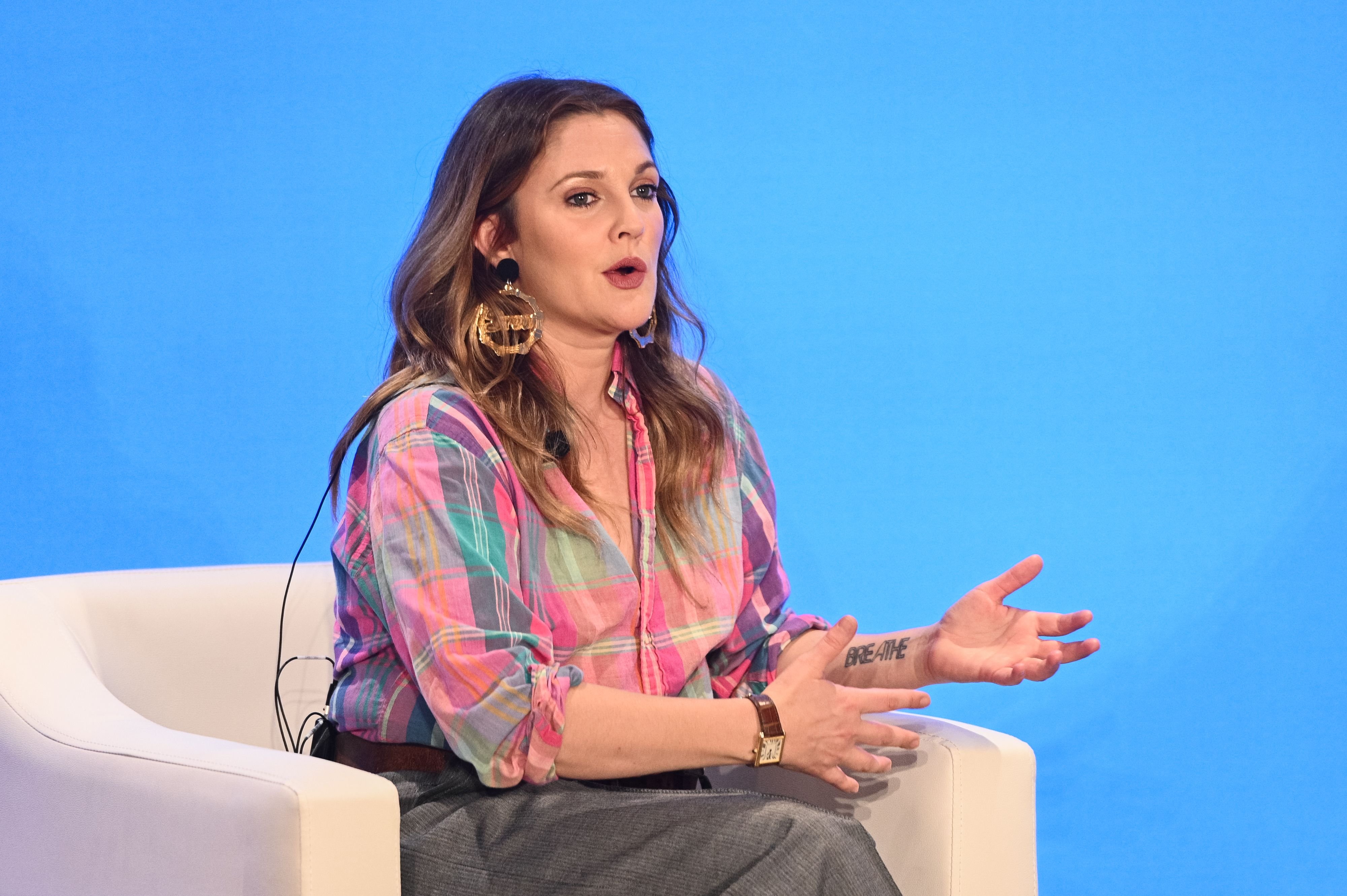 Drew Barrymore speaks onstage at WeWork New York City on May 15, 2019 | Photo: Getty Images