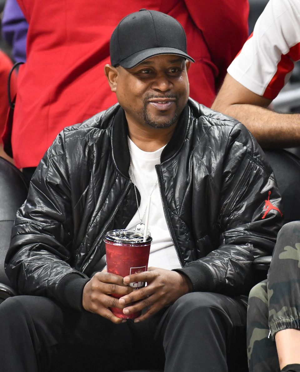 Martin Lawrence attends a basketball game between the Los Angeles Clippers and the Philadelphia 76ers at Staples Center on March 01, 2020 | Photo: Getty Images