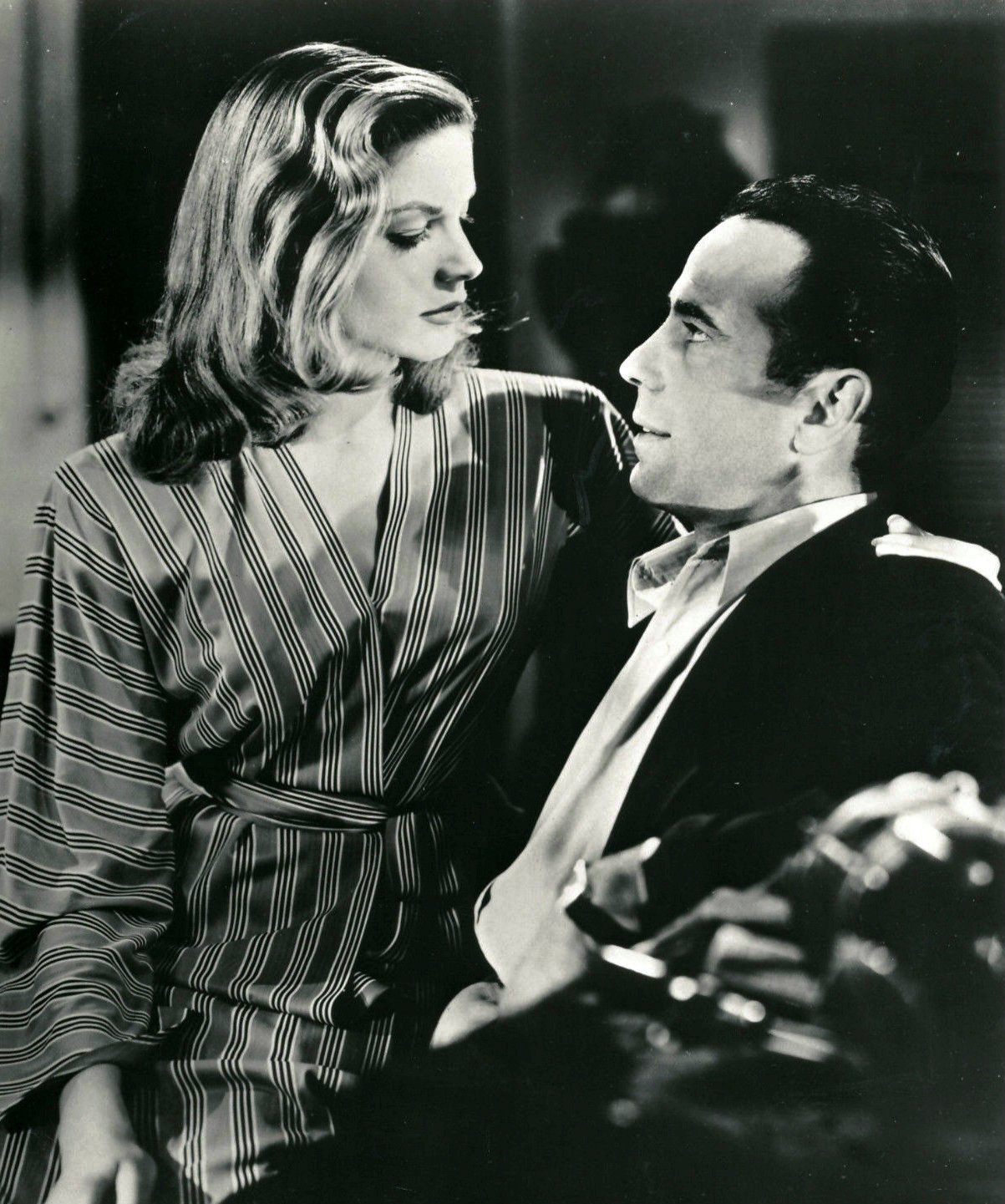 Photo of Lauren Bacall and Humphrey Bogart in a scene from the film "To Have and Have Not." | Source: Wikimedia Commons