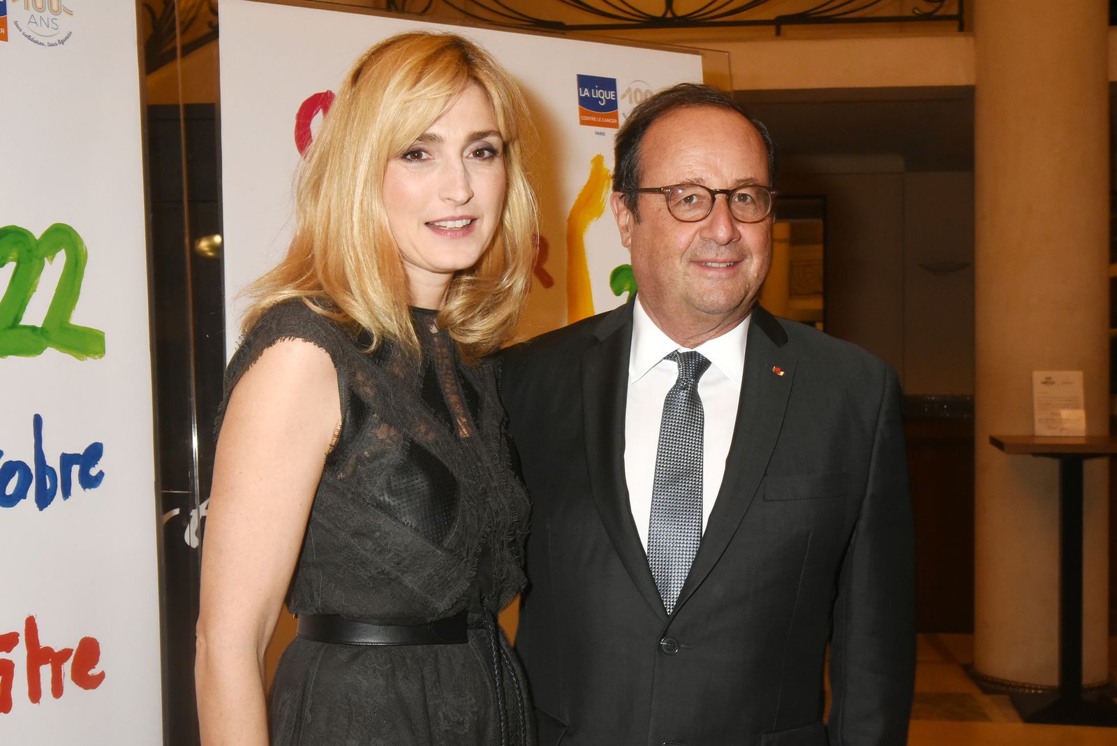 Julie Gayet et François Hollande | Photo : Getty Images