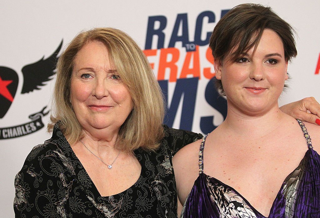  Teri Garr and daughter Molly O'Neill at the 19th Annual Race To Erase MS - "Glam Rock To Erase MS" event on May 18, 2012 | Photo: GettyImages