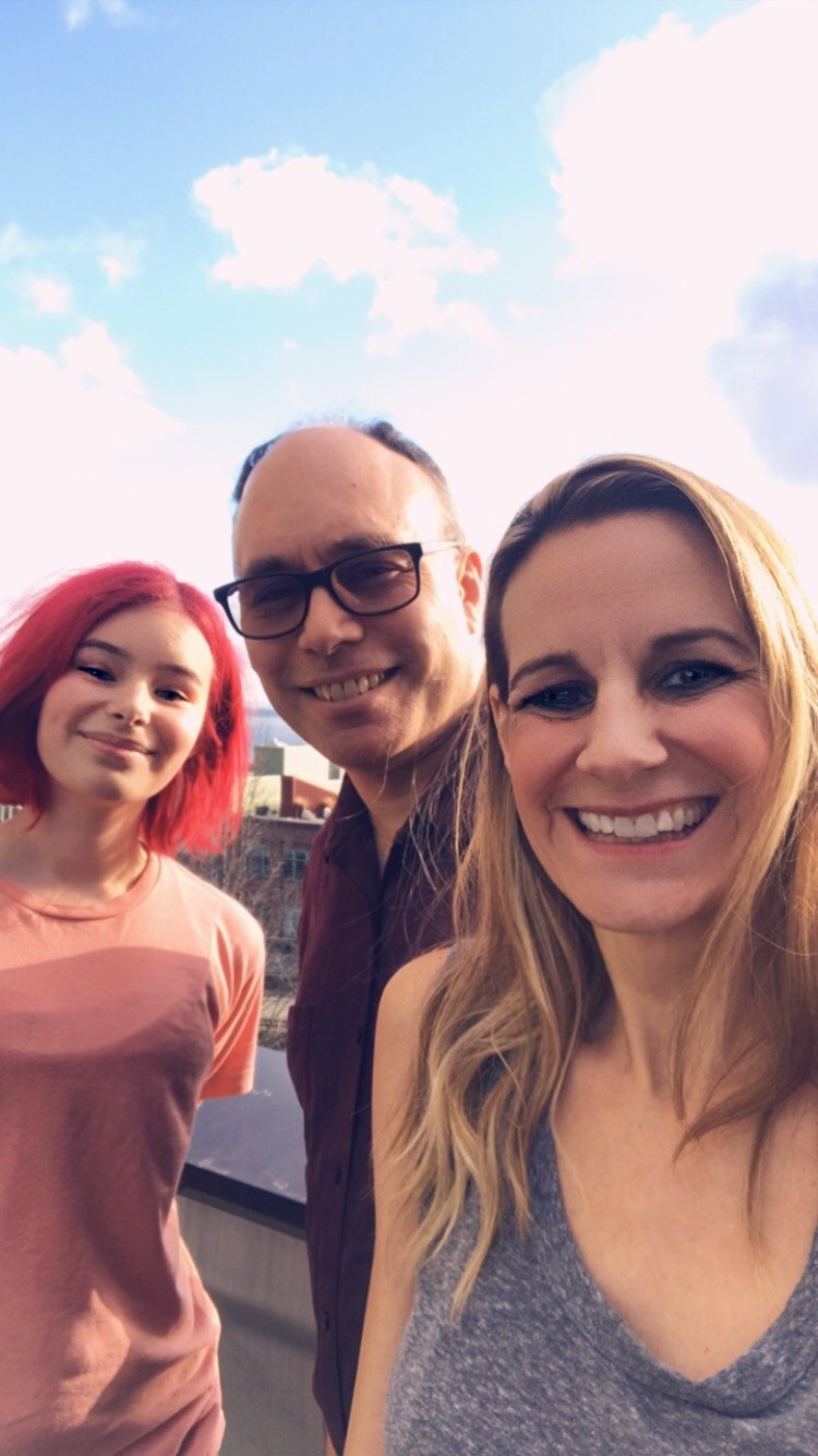 Alice, Aaron, and Jessica in 2019 posing for a selfie | Photo: Courtesy of Jessica Share