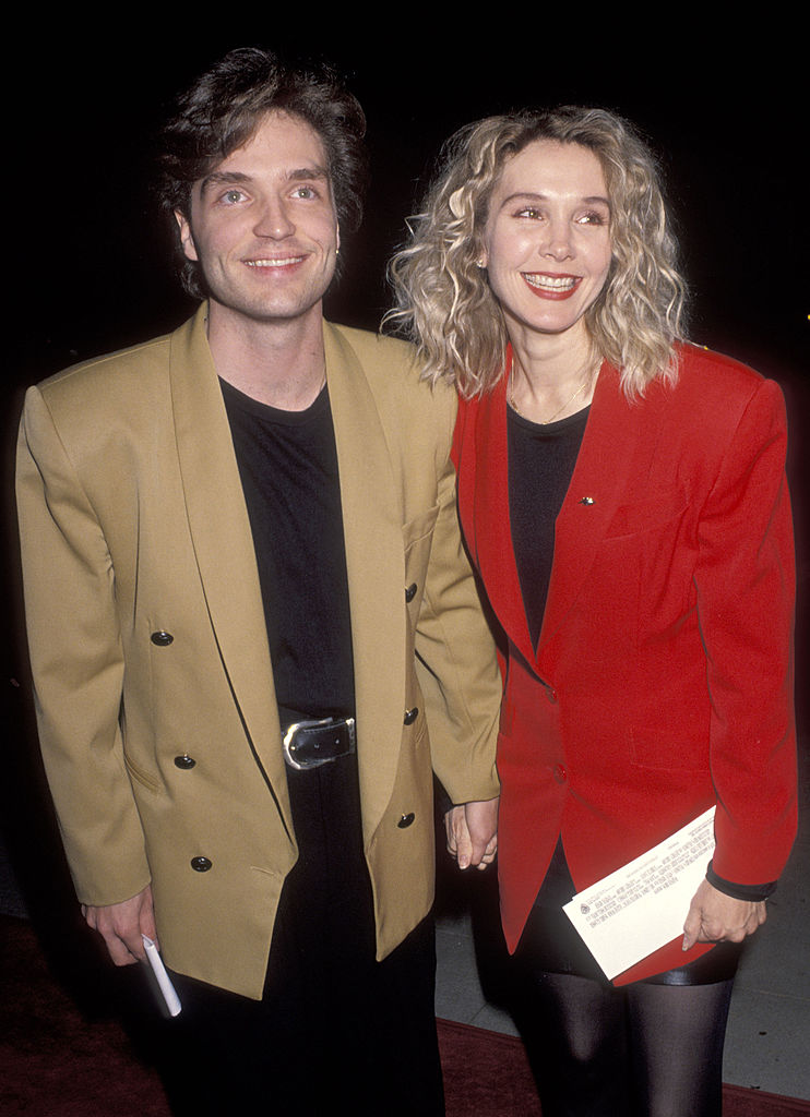 Richard Marx and Cynthia Rhodes, in December 1992 in Beverly Hills, California. | Source: Getty Images