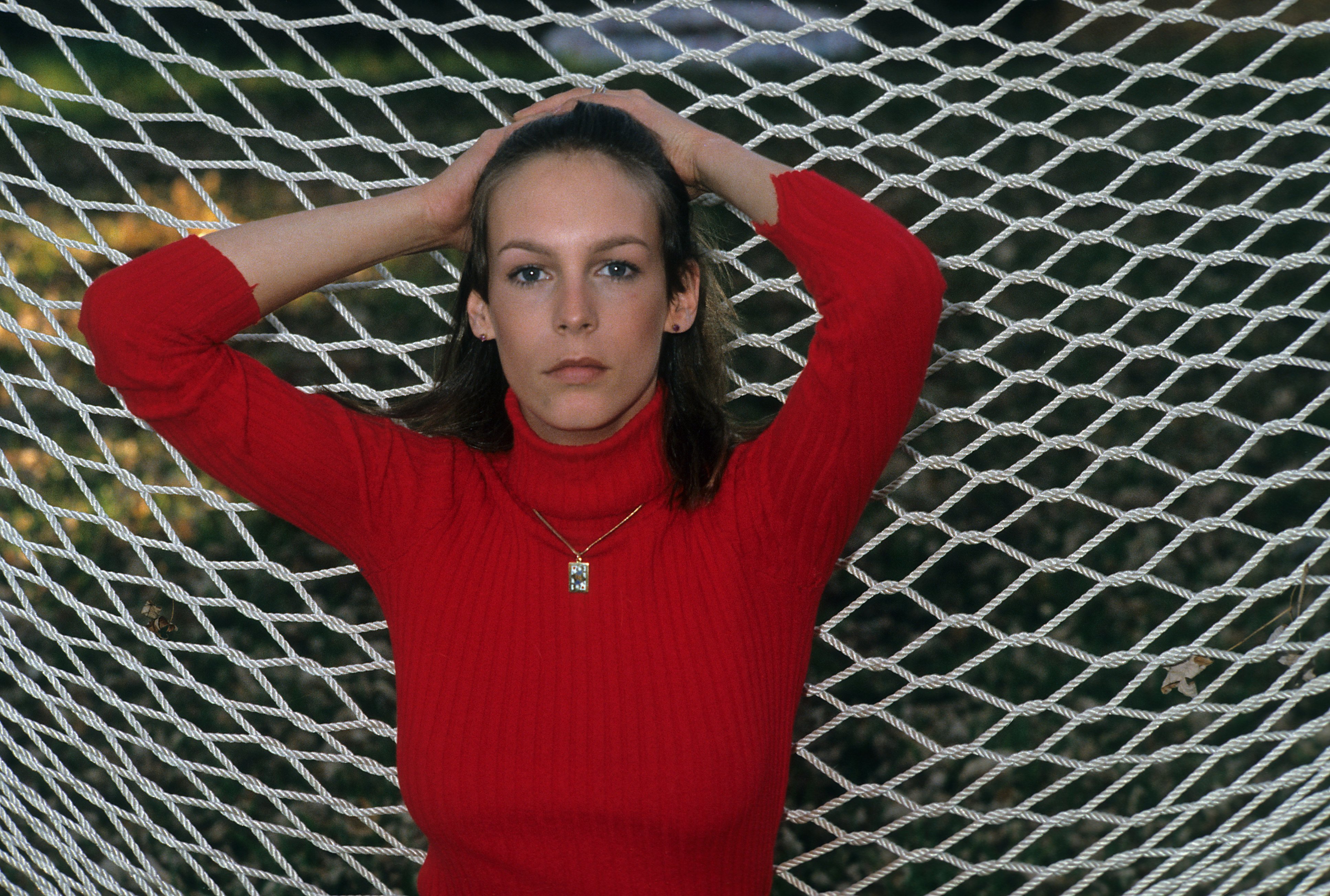Jamie Lee Curtis poses for a portrait in December 1978 in Los Angeles, California. | Source: Getty Images