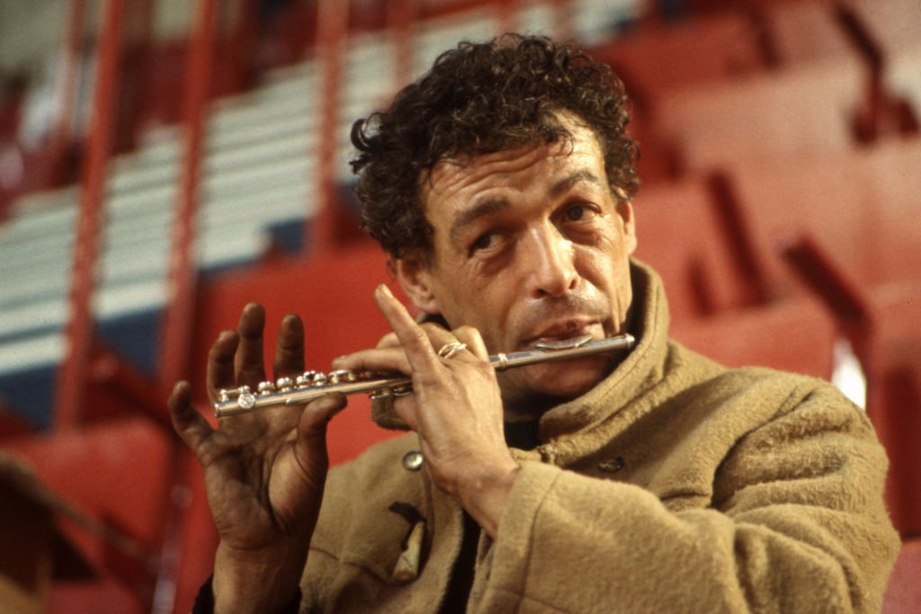 Philippe Léotard dlors du trounage du film "Les Fauves" le 12 décembre 1983. | Photo : Getty Images