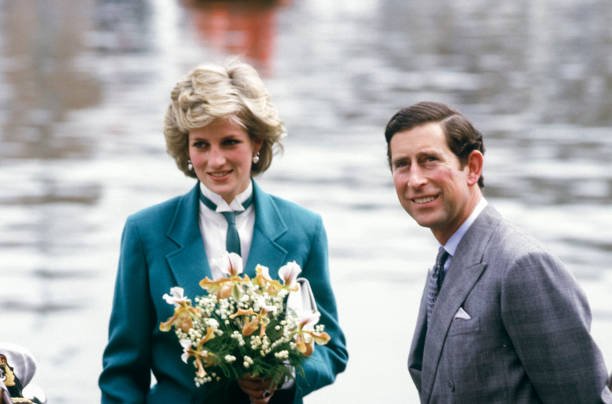 La princesse Diana et le prince Charles profitent du beau temps | Sources : Getty Images