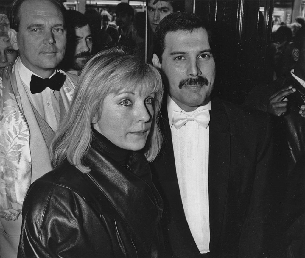 Freddie Mercury with his friend Mary Austin at an after-party in London for 'Dave Clark's Time - The Musical', 9th April 1986. | Photo: GettyImages