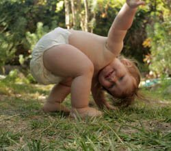 Babies enjoy being barefoot. | Photo: Kacie Flegal