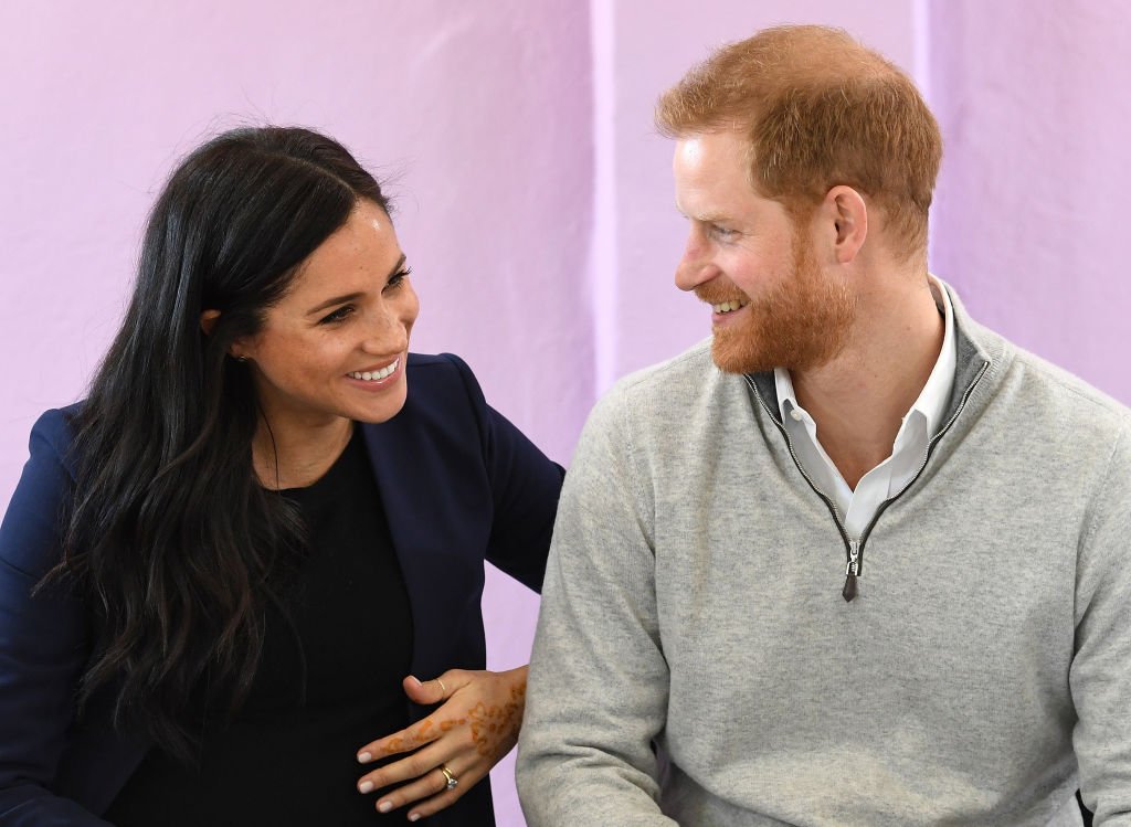 Meghan Markle, Duchess of Sussex, and Prince Harry, Duke of Sussex, visit a local secondary school meeting students and teachers on February 24, 2019 in Asni, Morocco | Photo: Getty Images