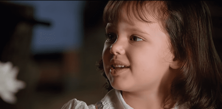 Brittany Ashton Holmes as Darla in "Little Rascals" | Source: YouTube/Movieclips