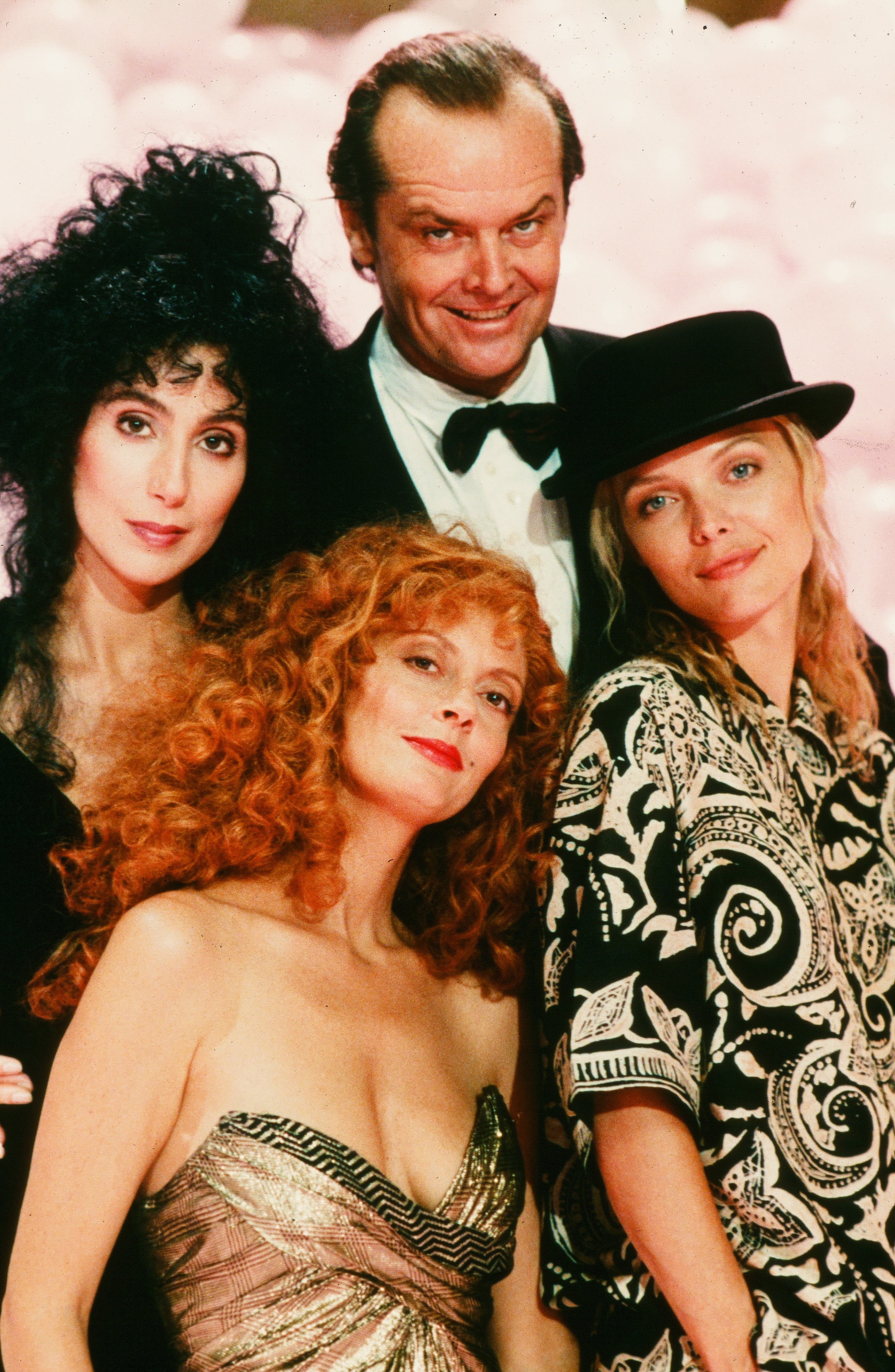 Cher, Jack Nicholson, Michelle Pfeiffer and Susan Sarandon on  "The Witches of Eastwick in 1987 | Source: Getty Images