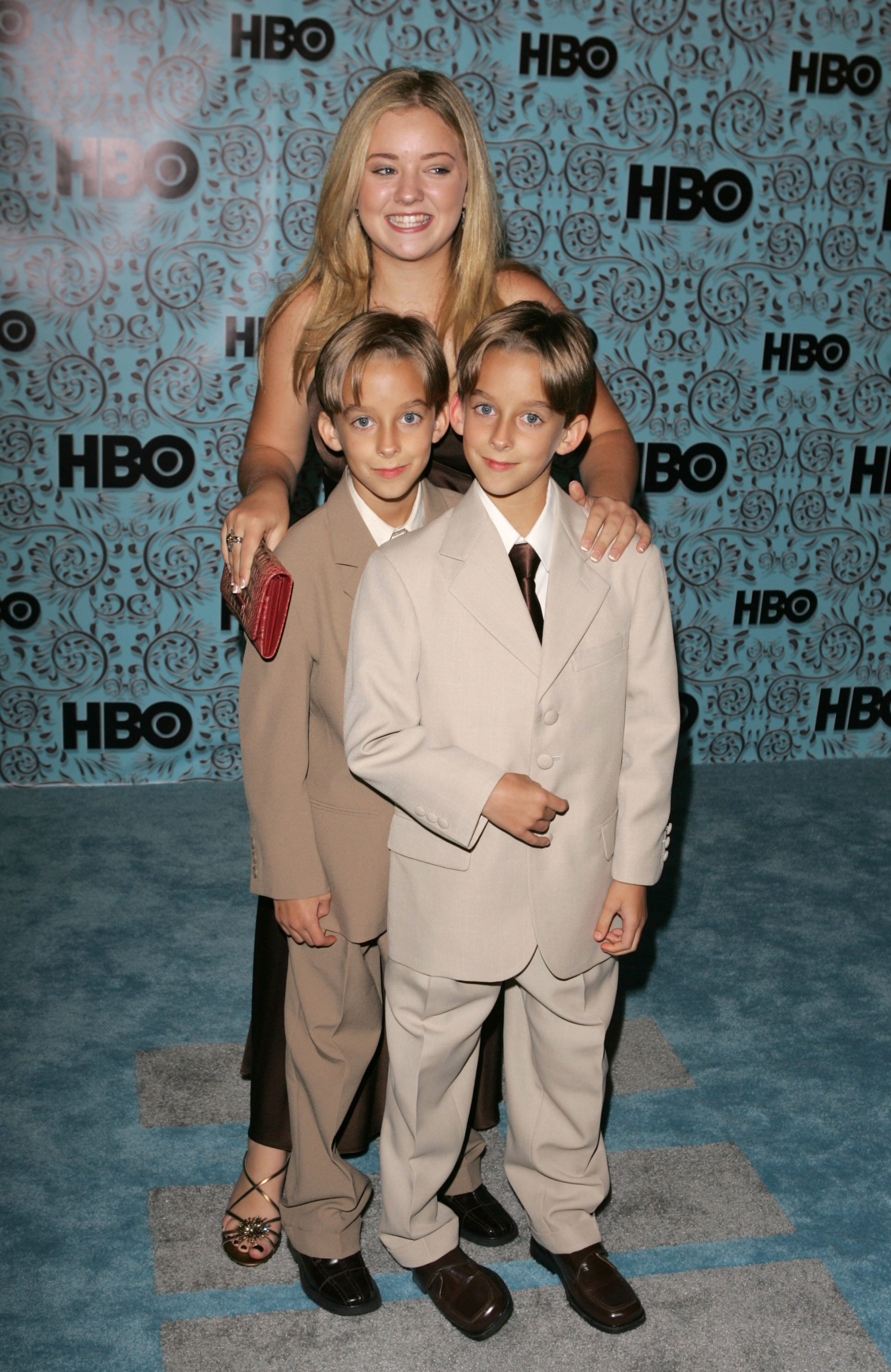 Madylin, Sawyer, and Sullivan Sweeten at the 57th Annual Emmy Awards on September 18, 2005 | Source: Getty Images