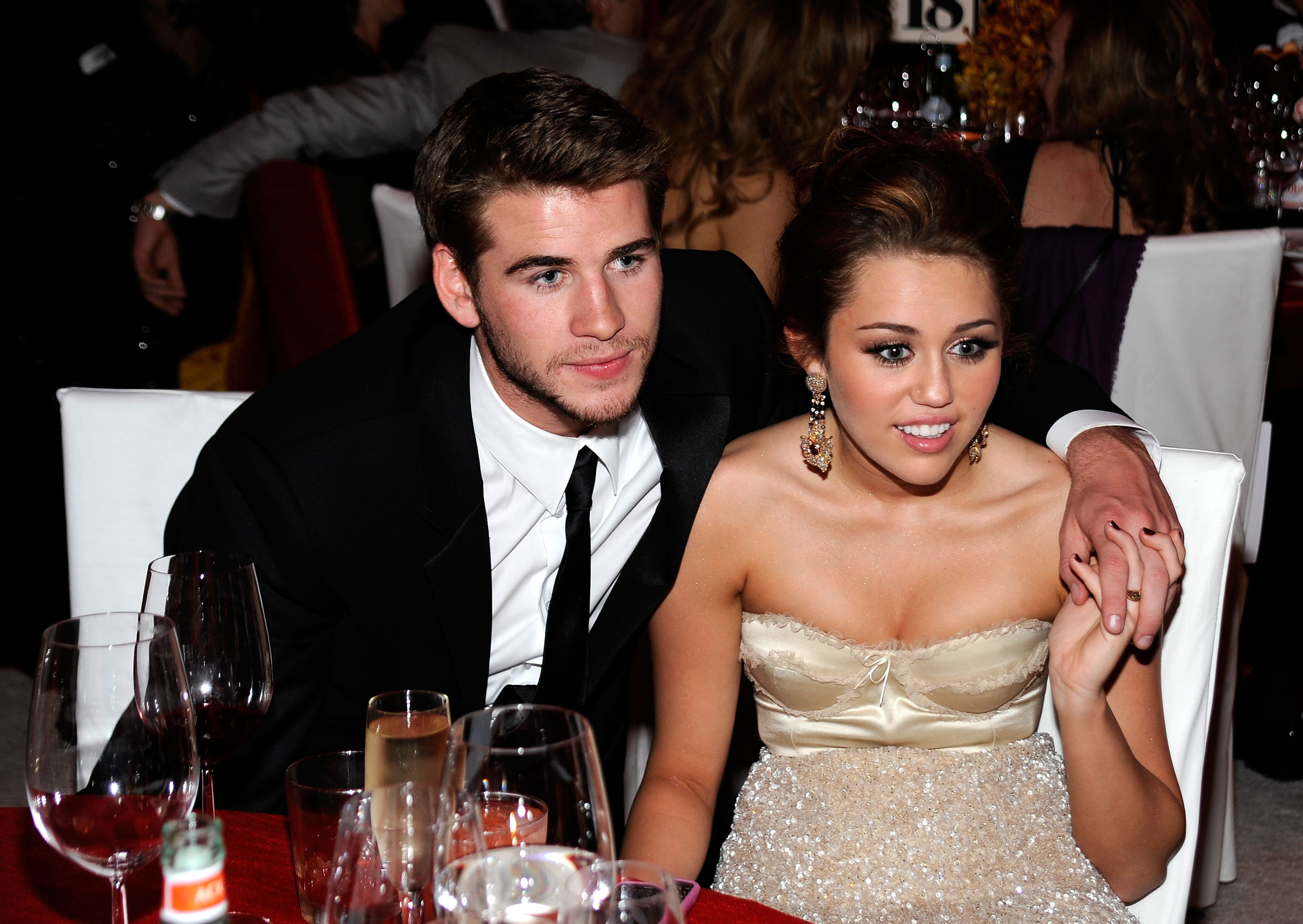 Liam Hemsworth and Miley Cyrus at the 18th Annual Elton John AIDS Foundation Academy Award Party on March 7, 2010, in West Hollywood, California. | Source: Getty Images