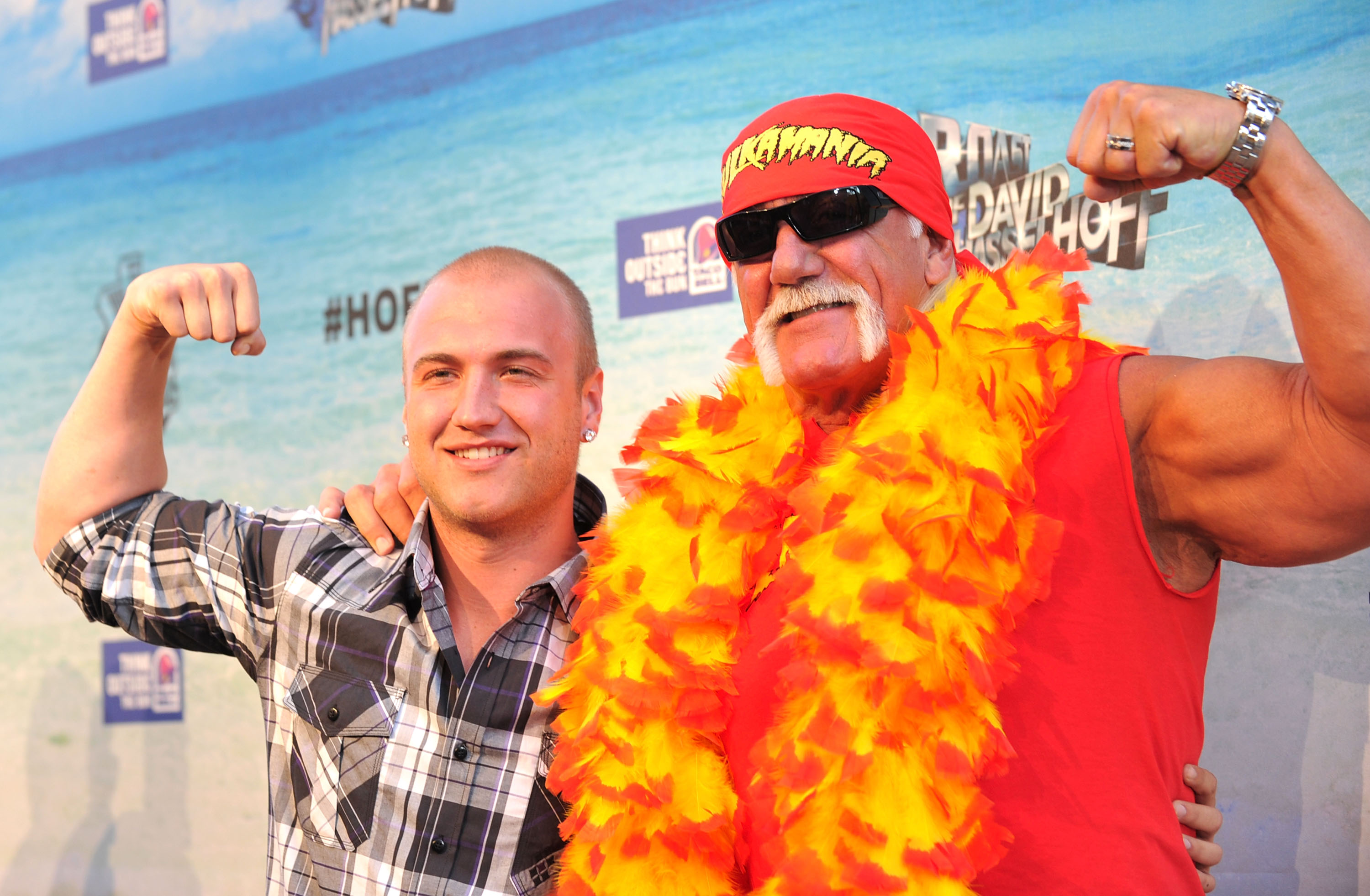 Nick and Hulk Hogan at the Comedy Central Roast of David Hasselhoff event on August 1, 2010, in Culver City, California. | Source: Getty Images