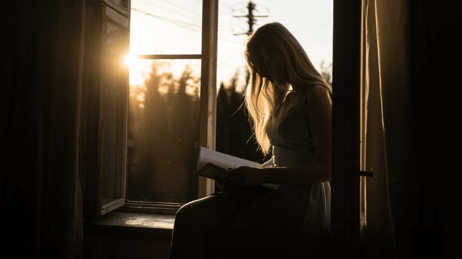 Esther war entsetzt, als sie den Brief las. | Quelle: Unsplash