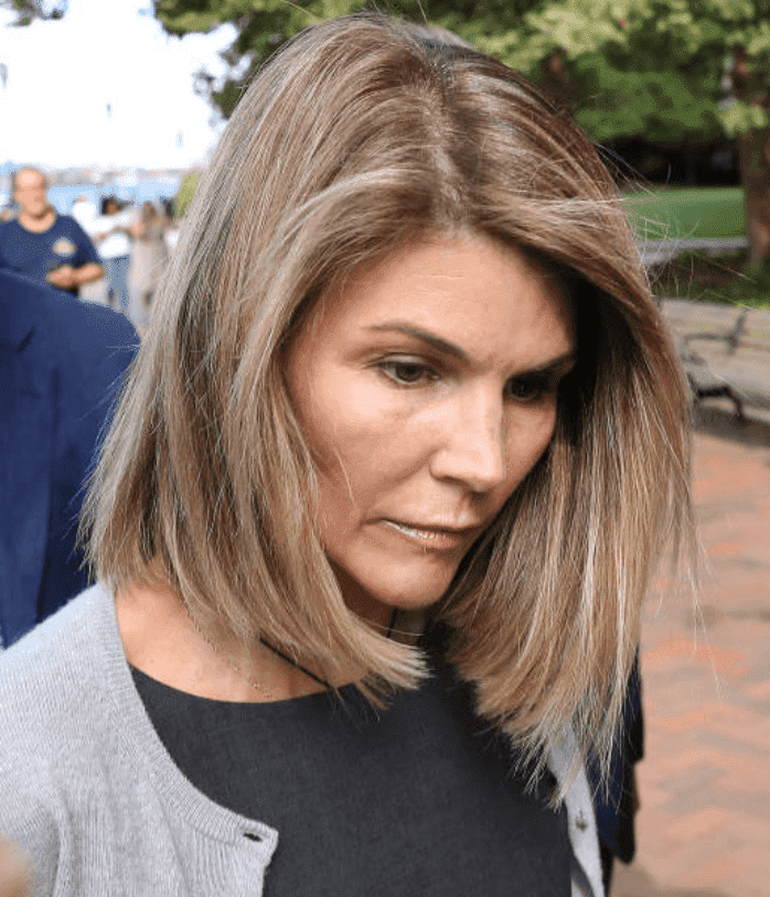 After her court appearance for the college admission scandal, Lori Loughlin leaves looks disheartened as she leaves the John Joseph Moakley United States Courthouse, August. 27, 2019, Boston | Source: Pat Greenhouse/The Boston Globe via Getty Images