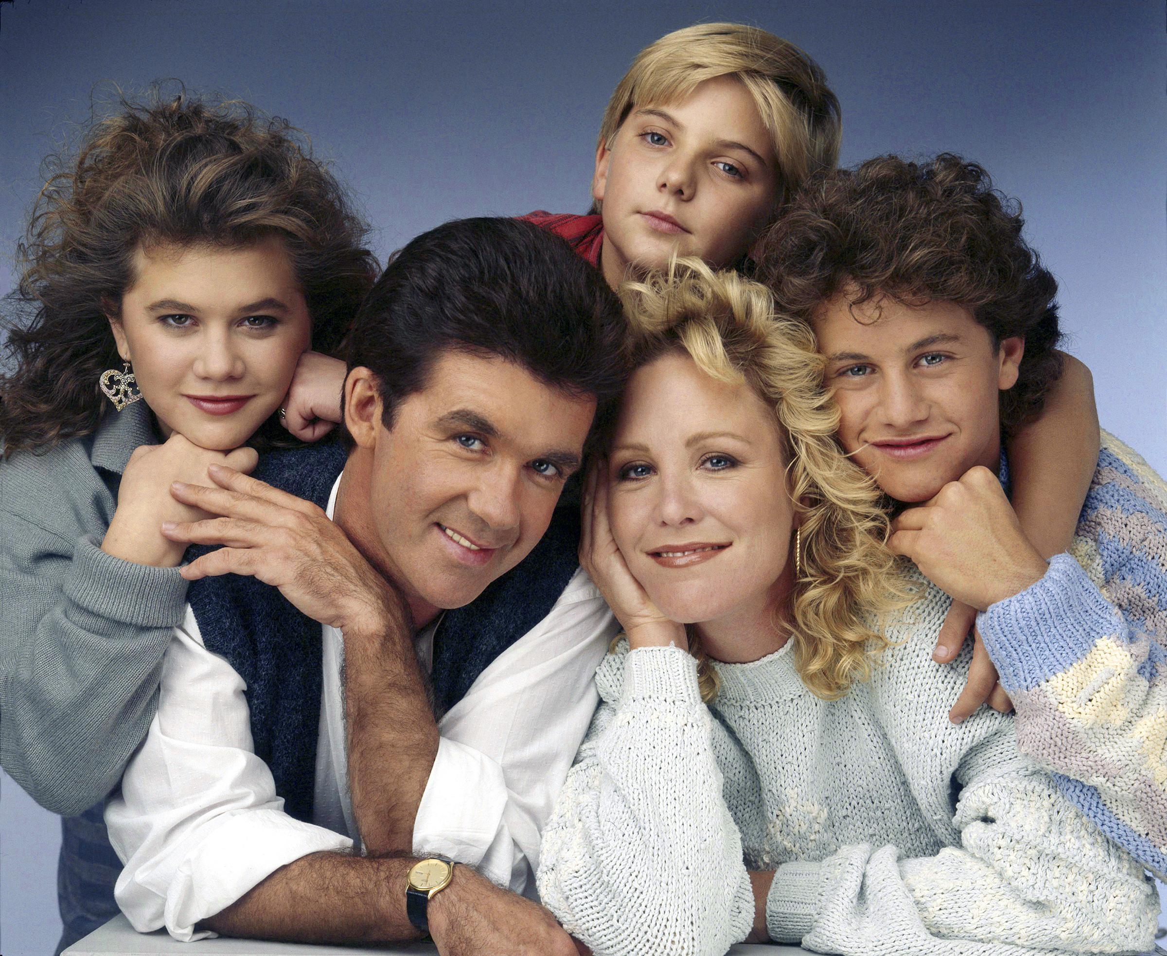 Tracey Gold, Kirk Cameron, and the rest of the cast of season 3 of "Growing Pains" Circa 1987. | Source: Getty Images