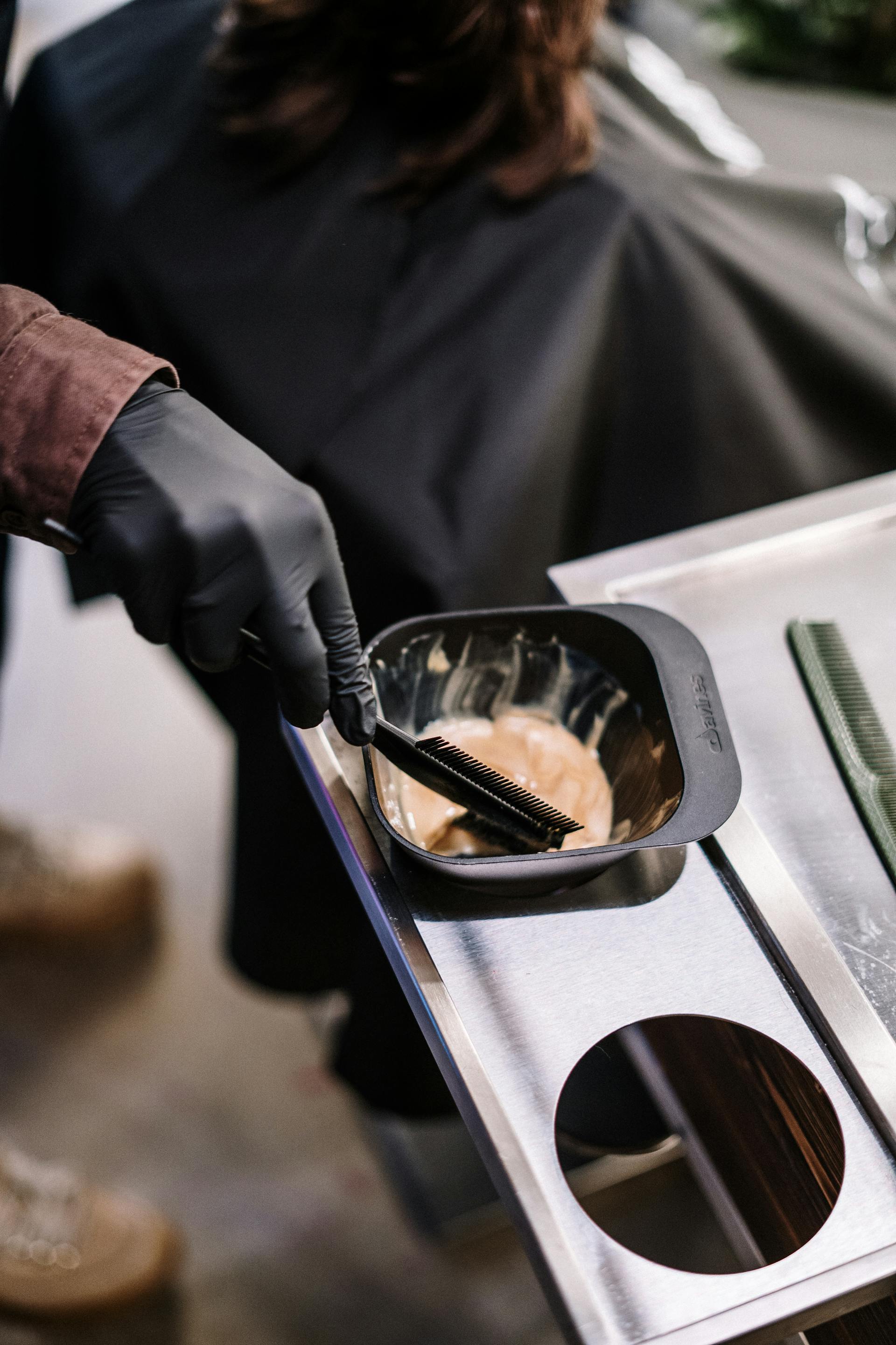 A person getting their hair dyed | Source: Pexels