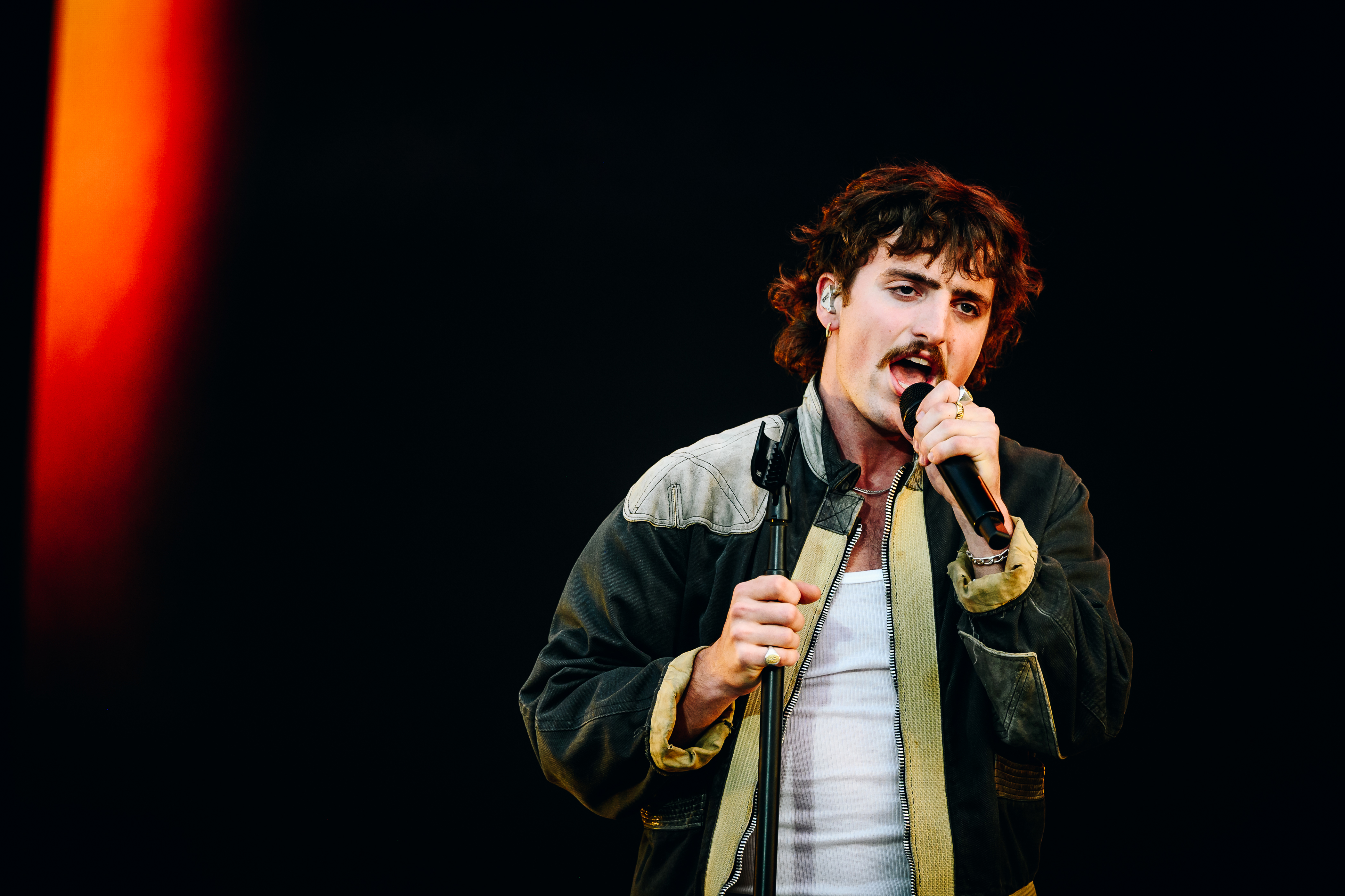 Benson Boone performs at the 2025 Governors Ball at Flushing Meadows Corona Park on June 06, 2025 in New York City. | Source: Getty Images