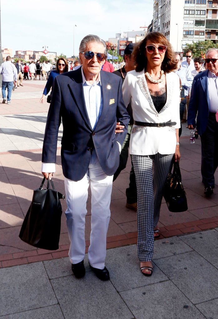 Jaime Ostos y Mari Ángeles Grajal en la Plaza de Toros de Las Ventas el 15 de mayo de 2019 en Madrid, España. | Foto: Getty Images